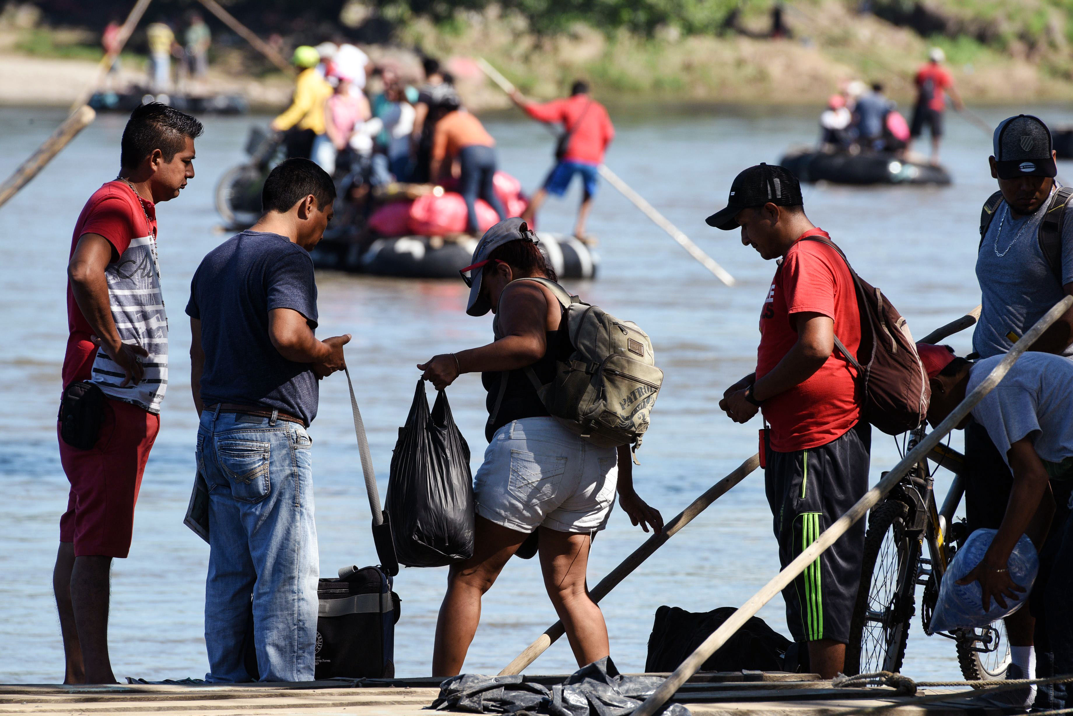 Diputados del PRI piden respetar derechos humanos de migrantes