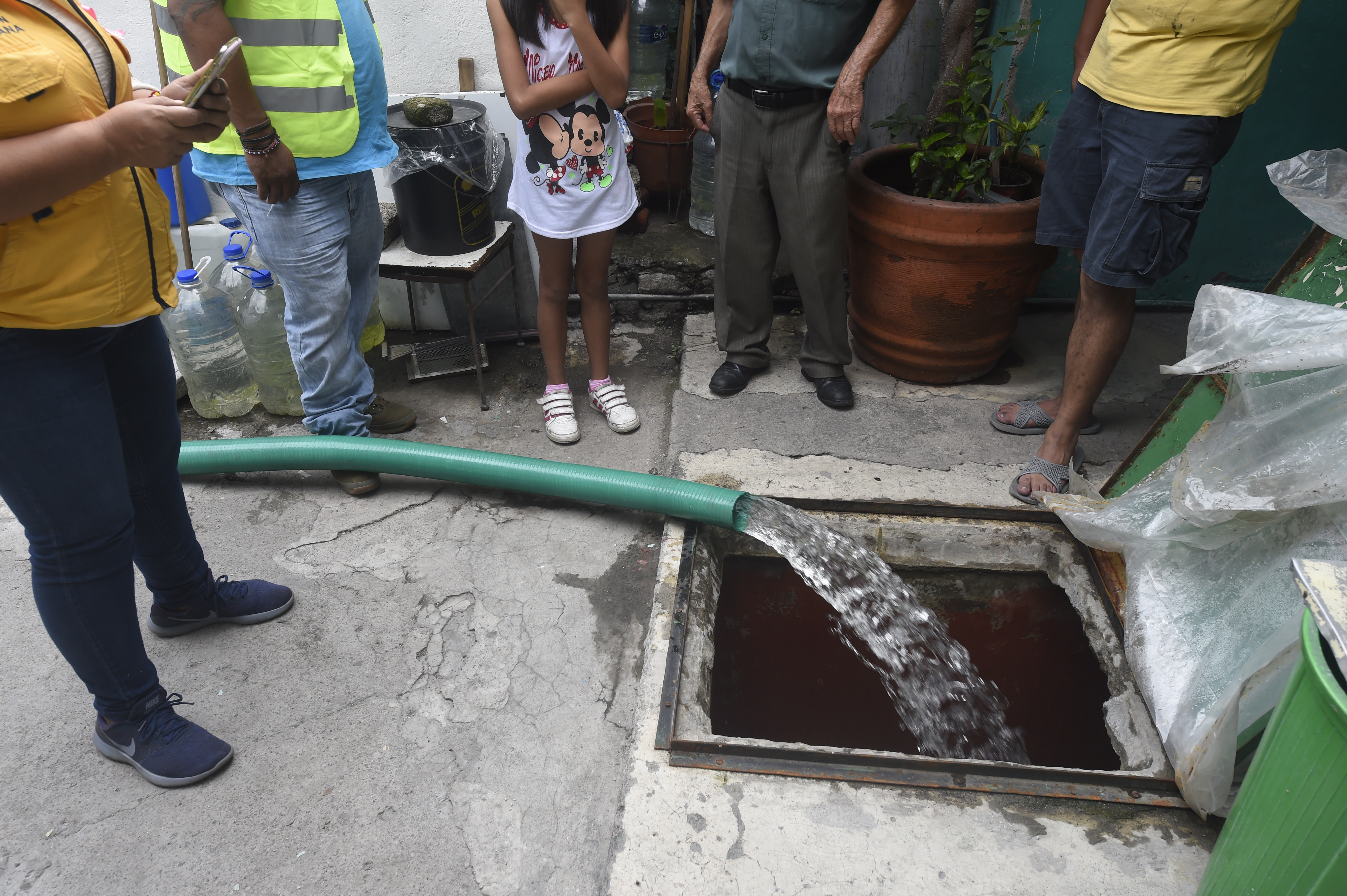 Abasto de agua se restablecerá totalmente hasta el jueves: Aguirre