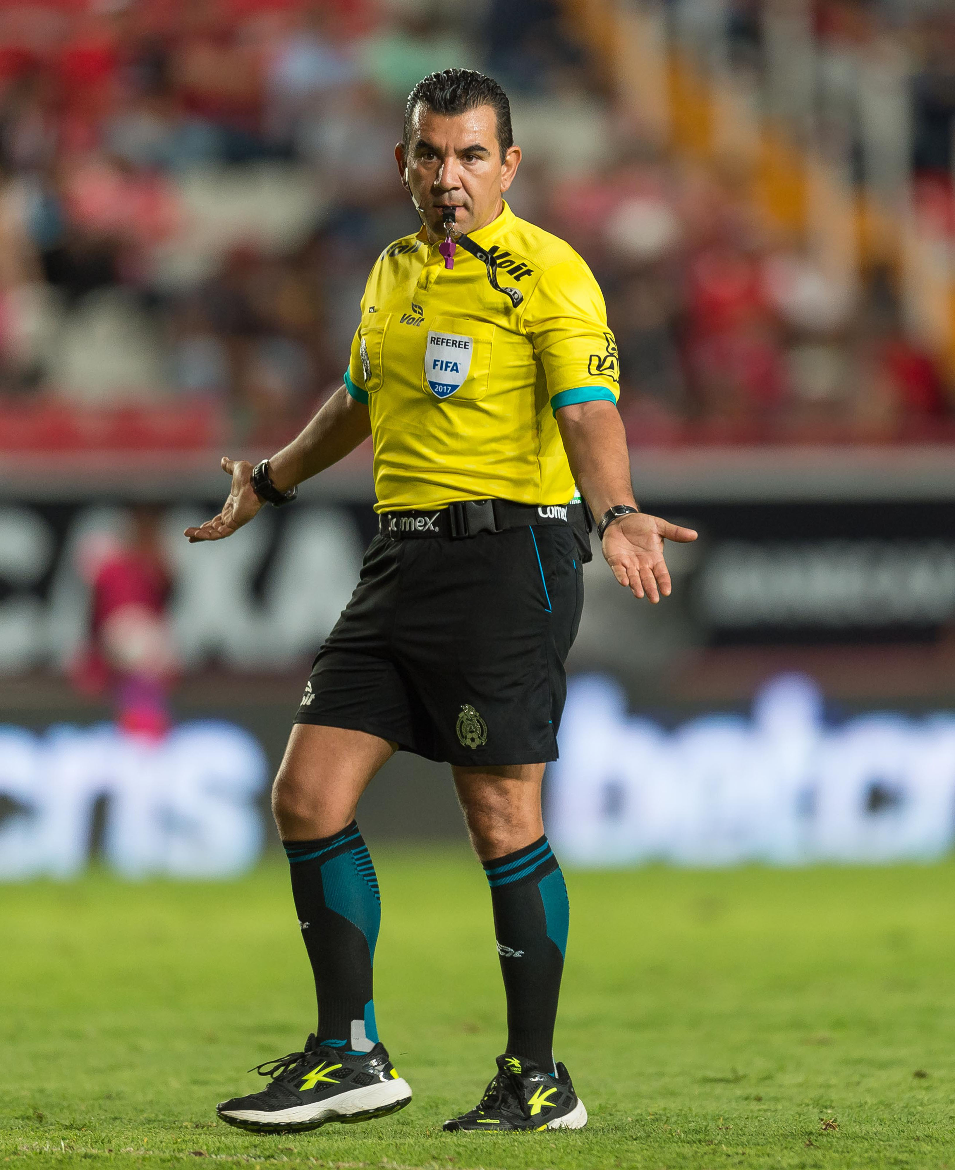 Paul Delgadillo se retira del arbitraje - 20170826-8887