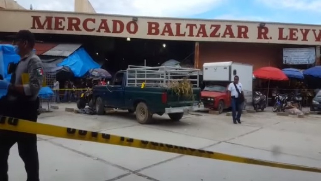 Abandonan cinco cuerpos desmembrados frente a mercado en Chilpancingo - abandonan-cinco-cuerpos-desmembrados-frente-a-mercado-en-chilpancingo