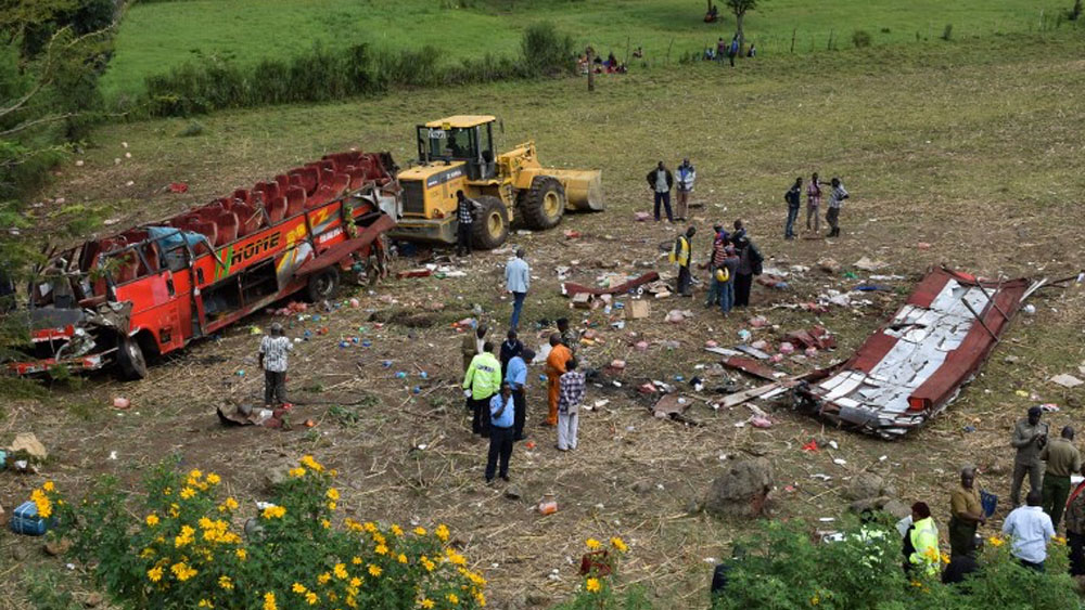 Accidente de autobús deja 51 muertos en Kenia
