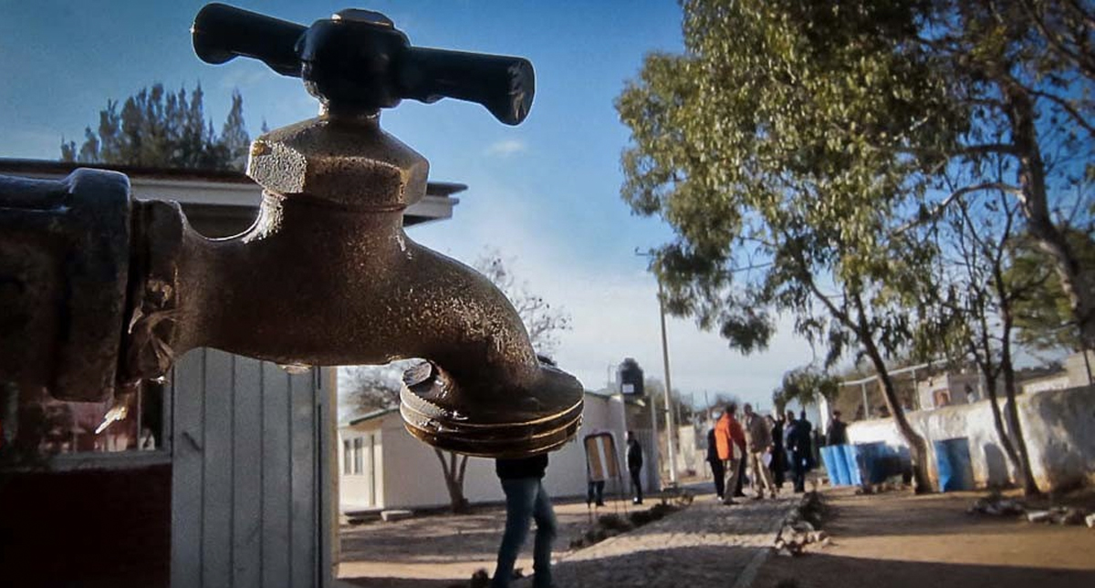 ¿Cómo saber cuál es el consumo de agua en casa?