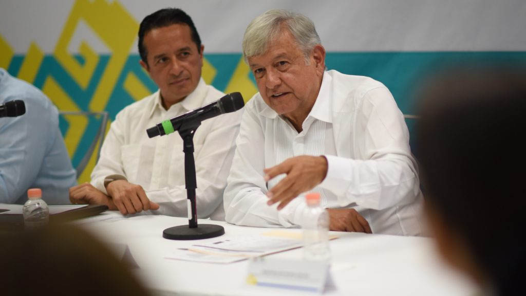AMLO afirma que austeridad republicana también es para ayuntamientos