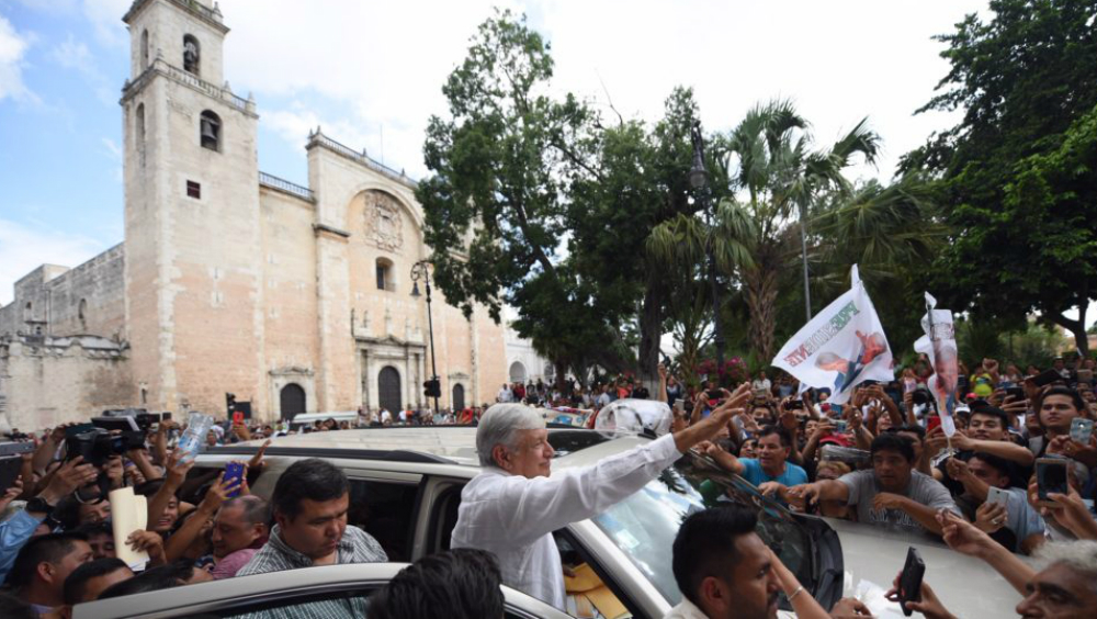 AMLO confirma a Rabindranath Salazar como próximo director en Bansefi - amlo-yucatan-gira