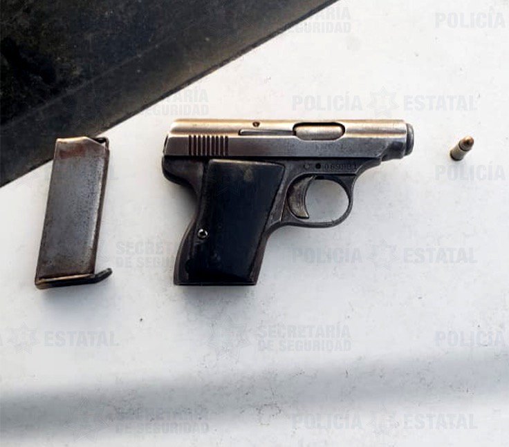 Tapa su brazalete electrónico con aluminio para asaltar en Ecatepec - asaltante-ecatepec-brazalete-electronico-3