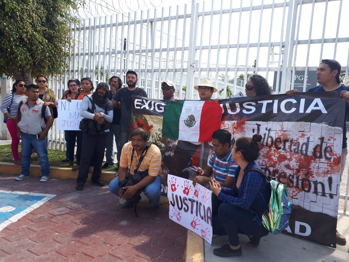 Periodistas exigen esclarecer el asesinato de locutor en Guerrero