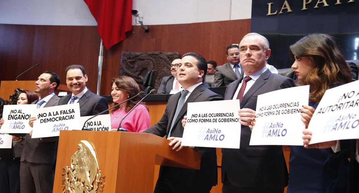 Morena debate en Senado cancelación del NAIM ante exigencia del PAN - asinoamlo