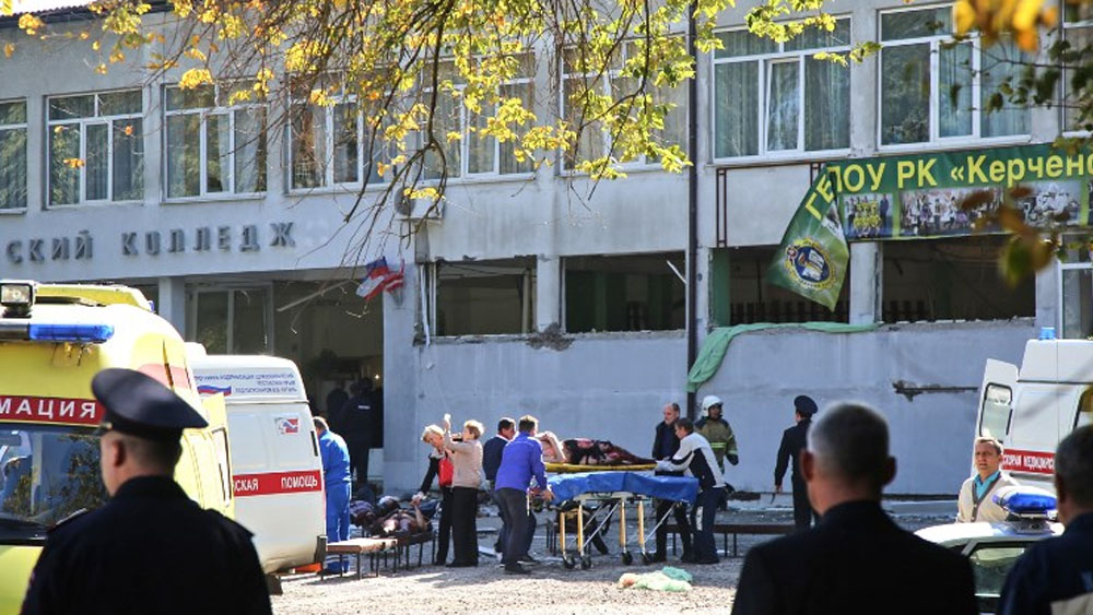 Ataque en secundaria deja 18 muertos en Rusia
