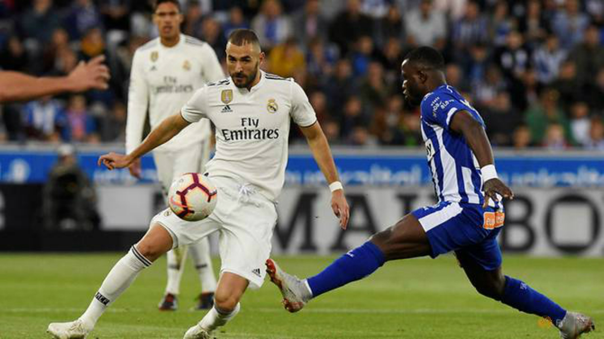 Benzema podría perderse el clásico español por lesión
