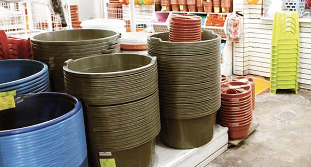 Incrementa el precio de cubetas y tinacos ante megacorte de agua - botes-para-recolectar-agua