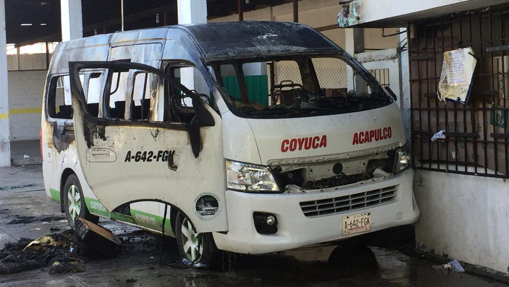 Ataque a sitio de camionetas deja un herido en Acapulco
