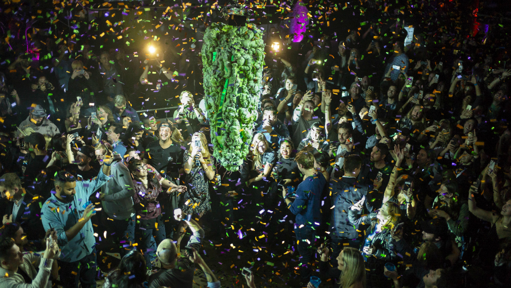 Así celebraron en Canadá legalización de la mariguana - canada-mariguana