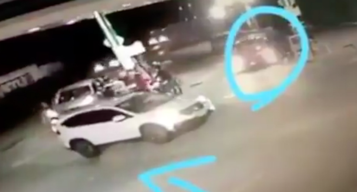 #Video Comando armado asalta gasolinera en Cuautitlán Izcalli