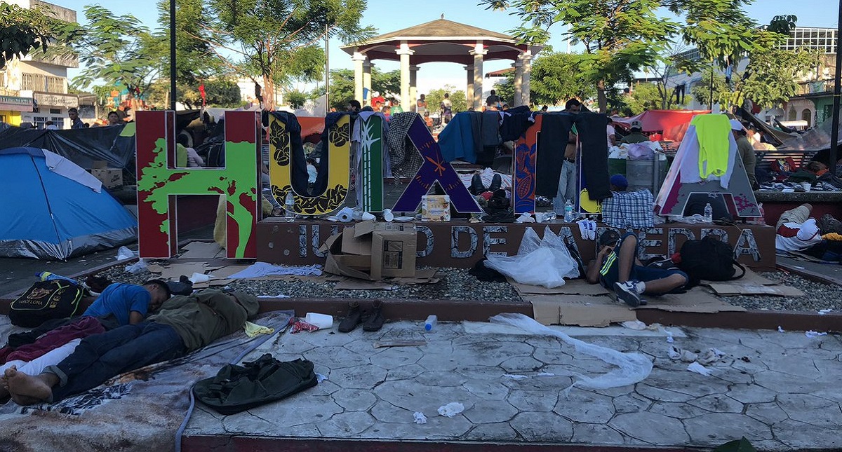 Caravana migrante decide quedarse un día más en Huixtla - caravana-migrante-en-huixtla