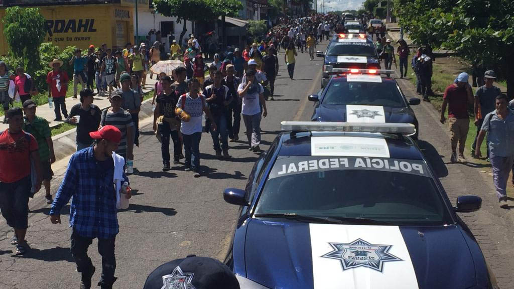 Muere migrante hondureño tras caer de tráiler en movimiento