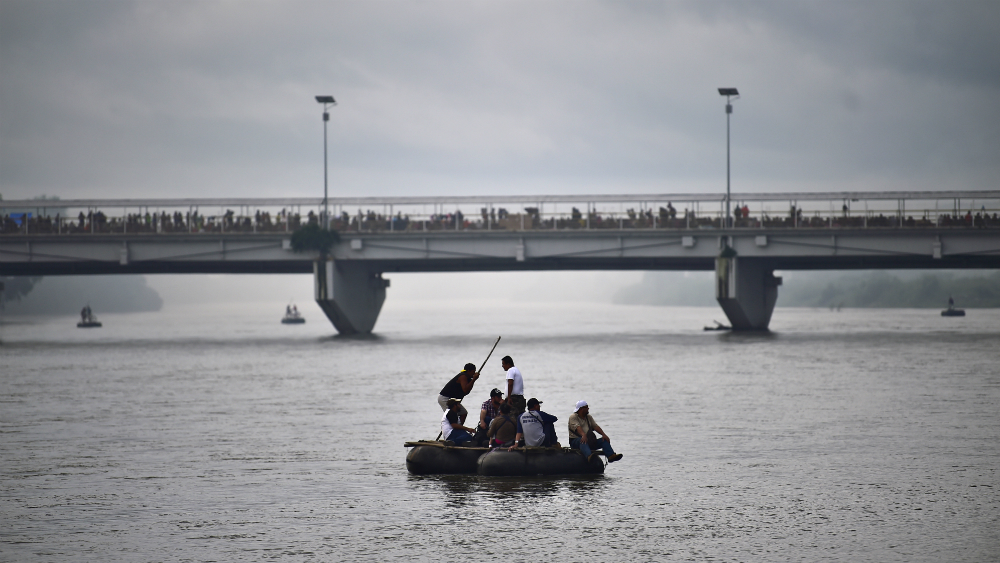 Presidentes de México, Honduras y Guatemala analizan plan para atender a migrantes