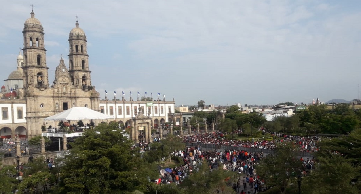 Arzobispo de Guadalajara condena tráileres con cuerpos pudriéndose - catedral-de-guadalajara