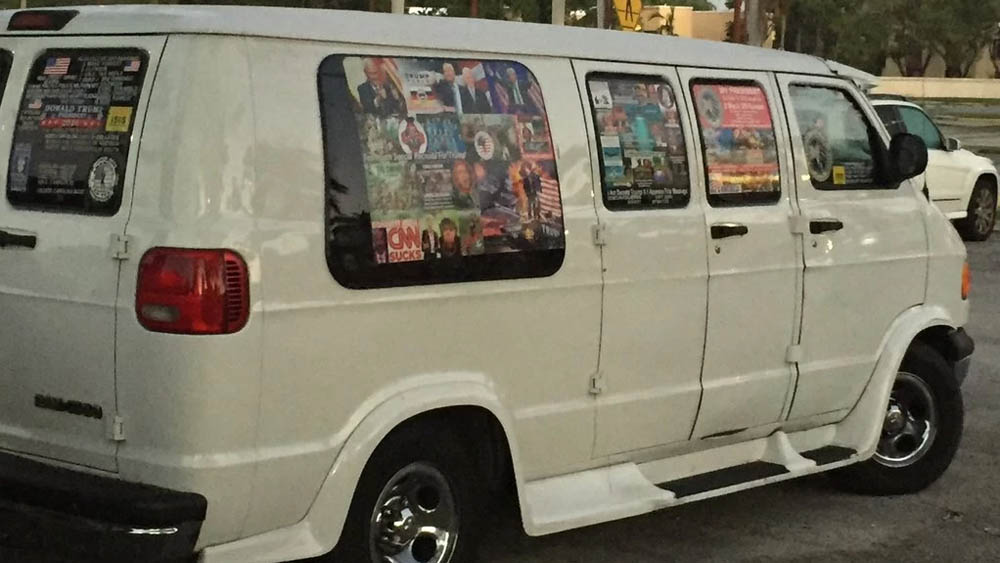 #Video Las horas antes del arresto de Cesar Sayoc - cesar-sayoc-camioneta