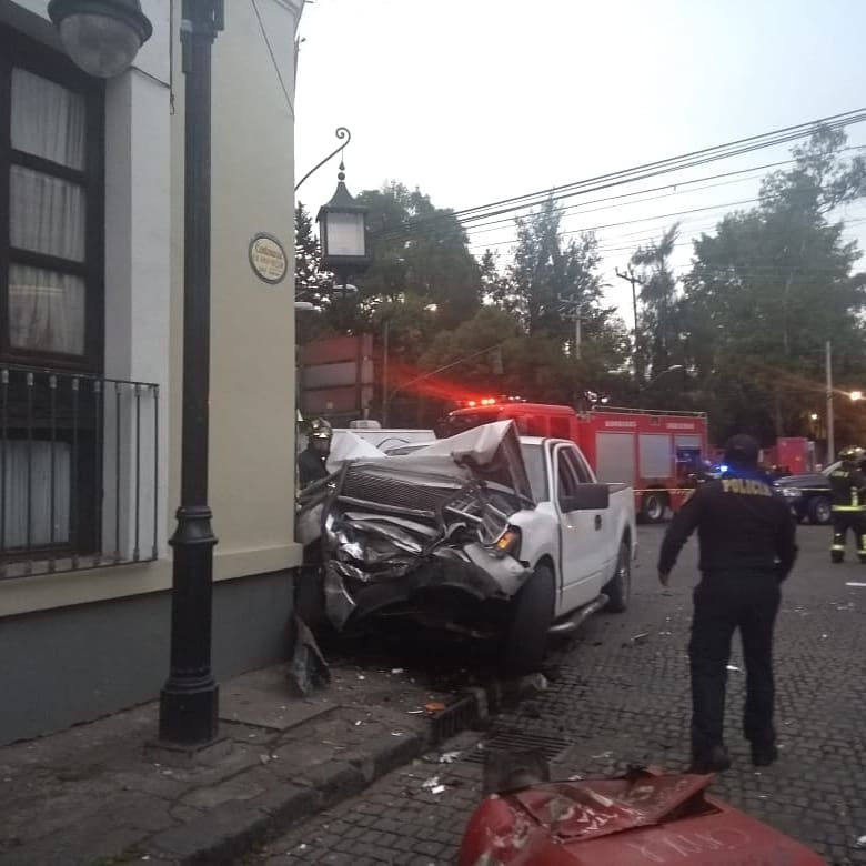 #Video Choque deja un muerto en Coyoacán - choque-coyoacan3