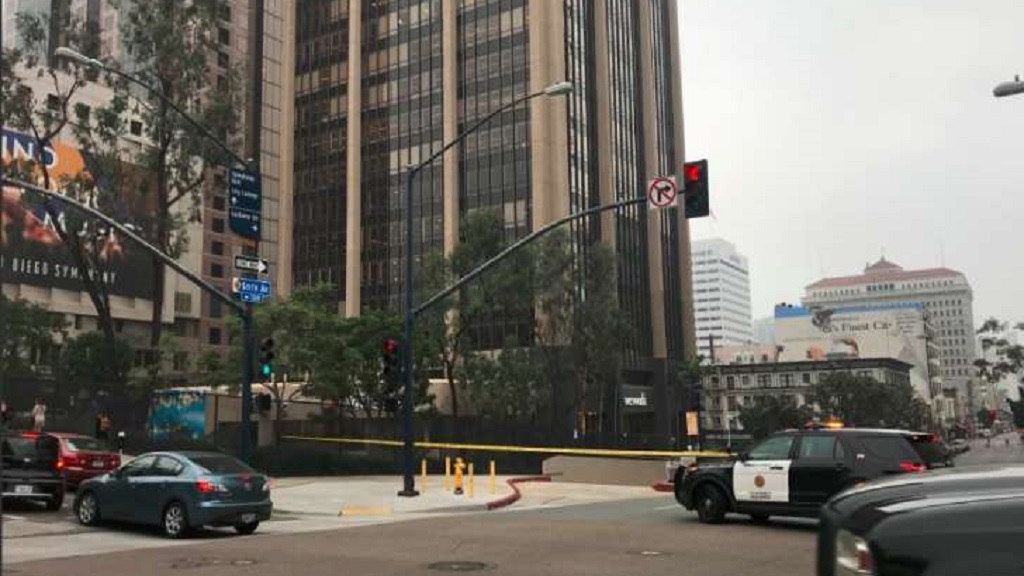 Desalojan edificio del San Diego Union-Tribune por cajas sospechosas