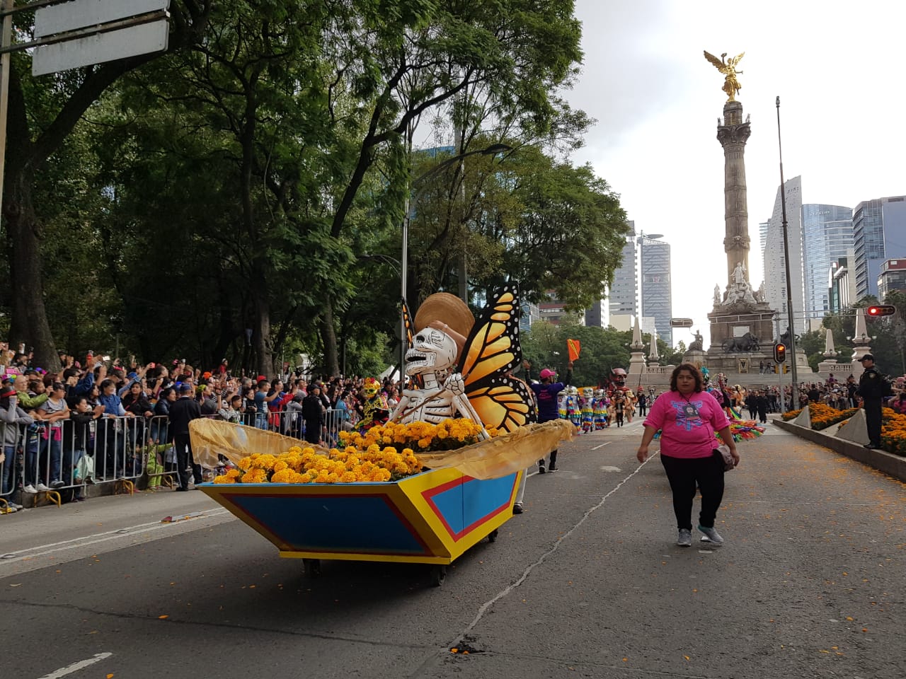 Concluye desfile por el Día de Muertos en la Ciudad de México - desfile-muertos-03