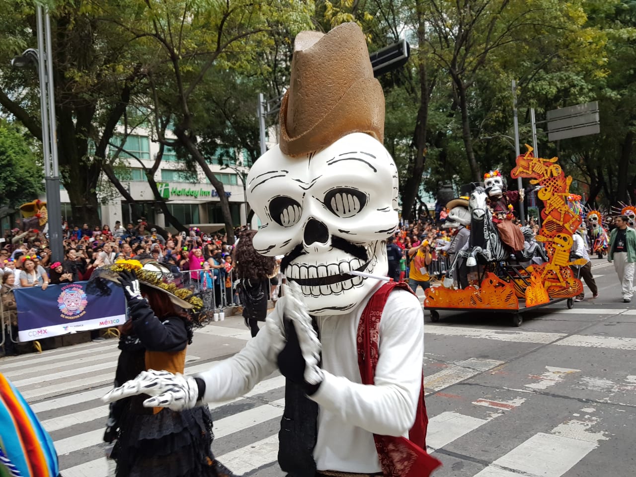 Concluye desfile por el Día de Muertos en la Ciudad de México - desfile-muertos-05