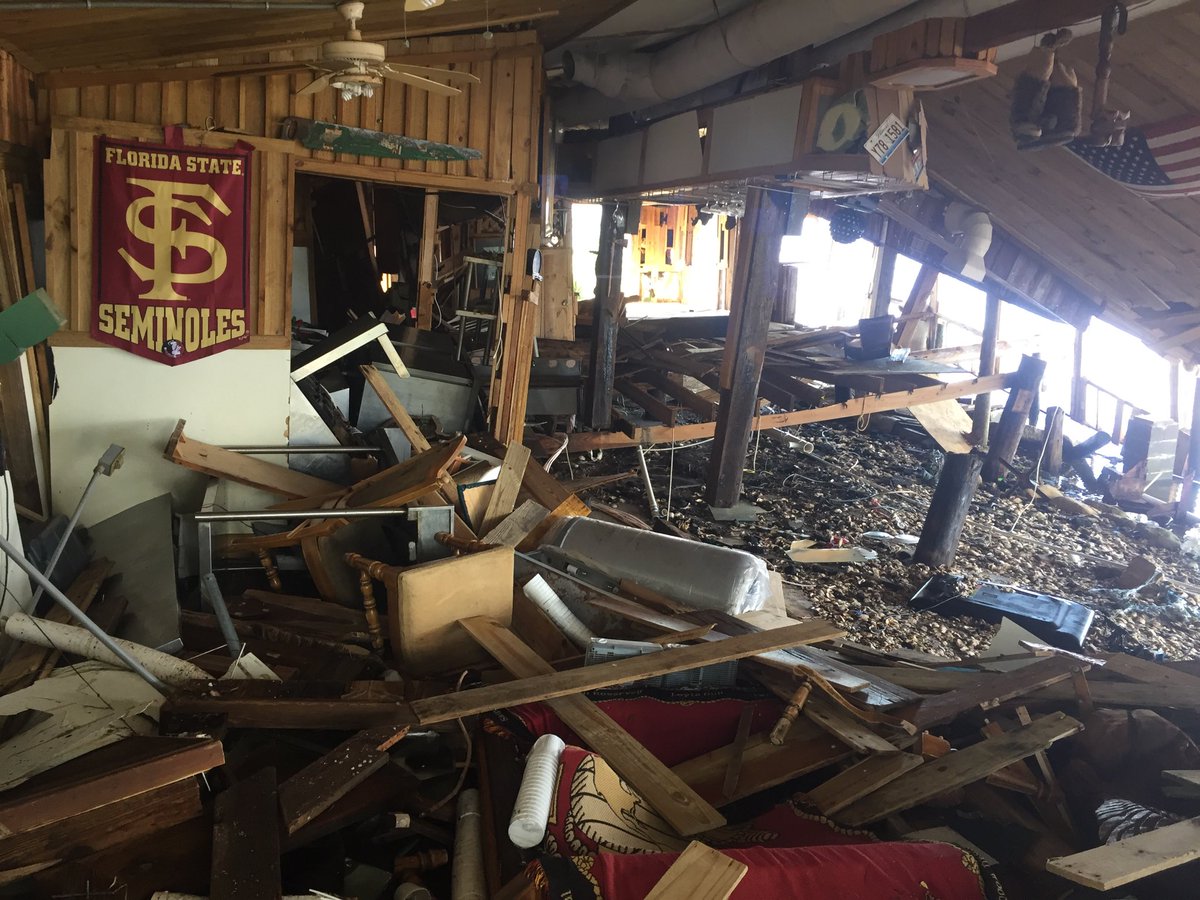 Al menos 16 muertos ha dejado el paso de 'Michael' en los EE.UU. - destruccion-huracan-michael-florida-2