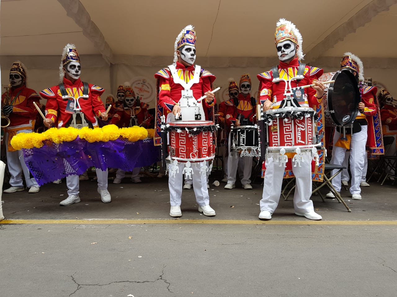 Concluye desfile por el Día de Muertos en la Ciudad de México - dia-de-muertos-08