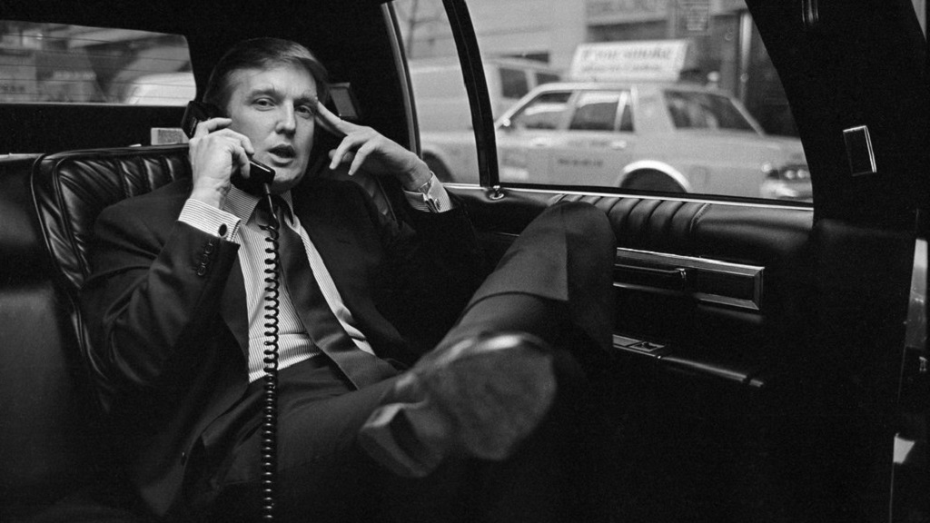 Trump arremete contra New York Times por acusación de evasión fiscal