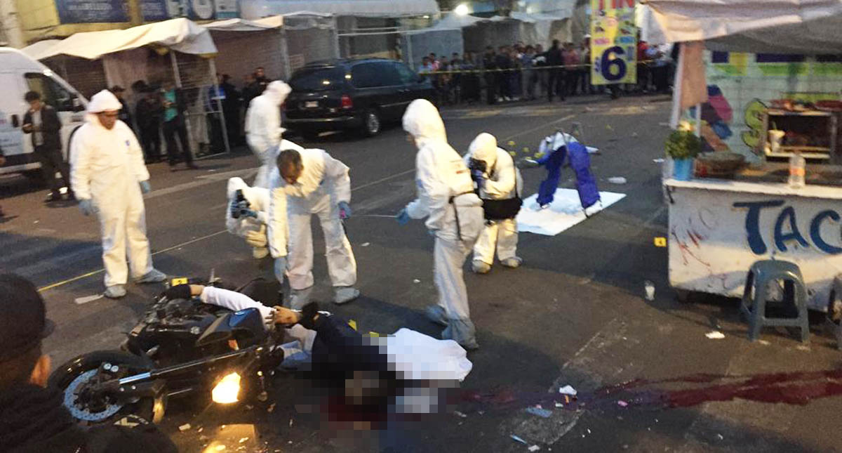 Ejecutan en balacera a dos jóvenes en Tepito