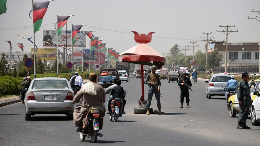 Postergan elecciones en Kandahar tras ataque talibán