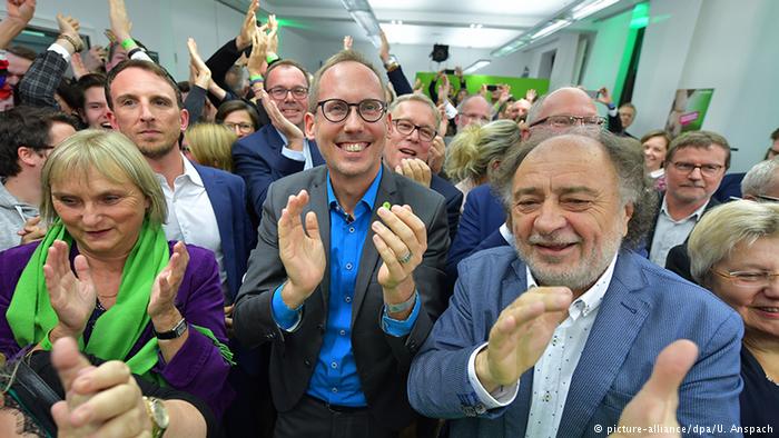 Avance de Los Verdes en Hessen y ponen en duda coalición de Merkel - elecciones-verde-alemania