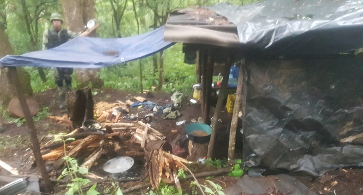 Enfrentamiento contra civiles armados deja dos militares heridos