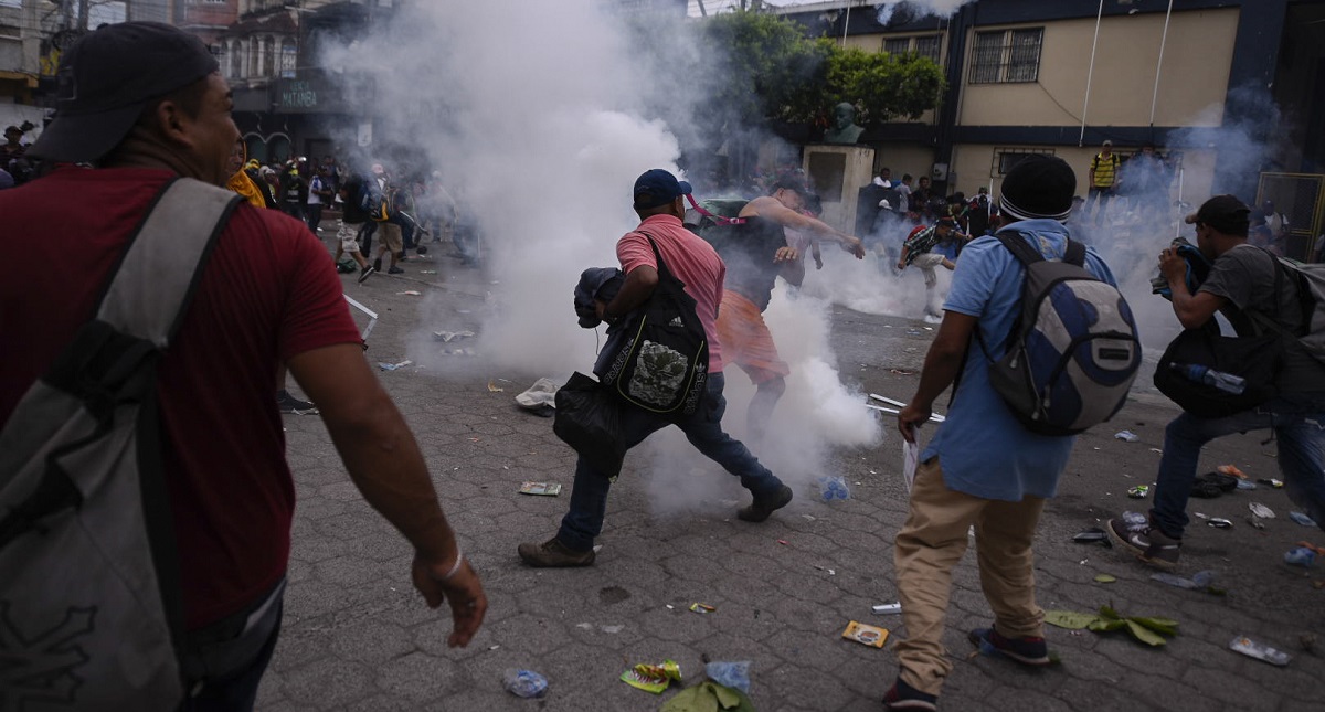 Decretan “alerta naranja” en Tecún Umán por caravana