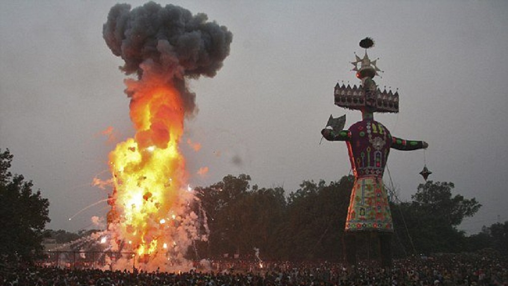 Suman 58 muertos por accidente de tren en India