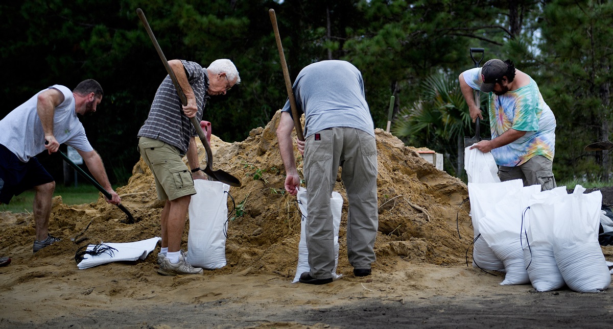 Florida se prepara para el "extremadamente peligroso" huracán Michael - florida-se-prepara-para-el-peligroso-huracan-michael