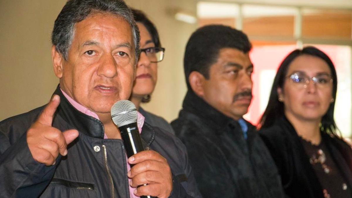Texcoco y Atenco apoyarán NAIM si gana en la consulta: Higinio Martínez