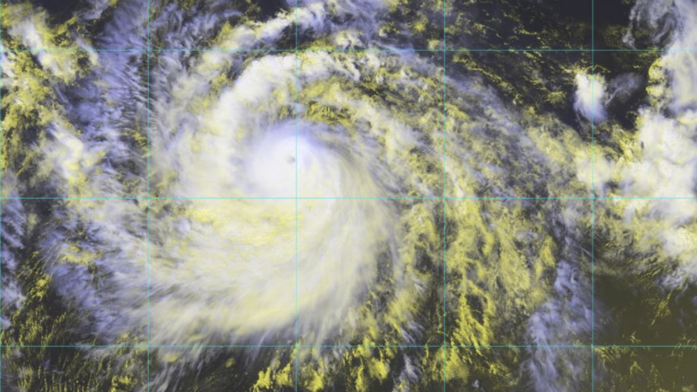 ‘Sergio’ sube a huracán categoría 3