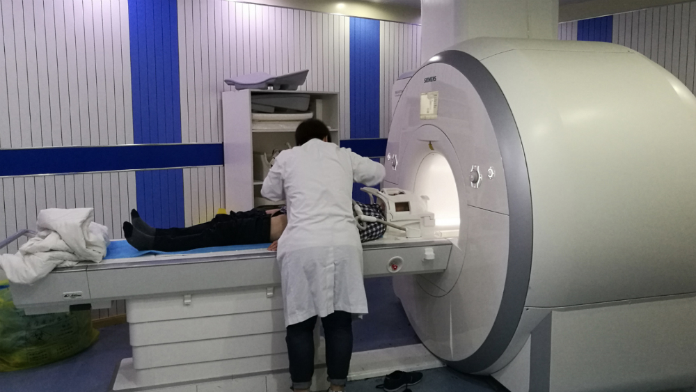 ¡Cuidado! El helio puede estropear tu iPhone o Apple Watch - imagen-de-resonancia-magnetica