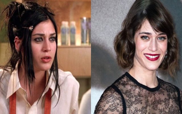 Así lucen actores de Chicas Pesadas a 14 años del estreno - janis-ian-lizzy-caplan-640x400