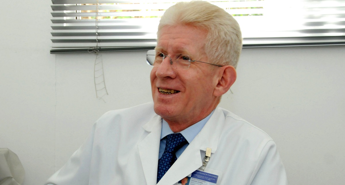 Probabilidad de supervivencia al cáncer de mama es del 90 por ciento - juan-zinser-facultad-de-medicina-de-la-unam