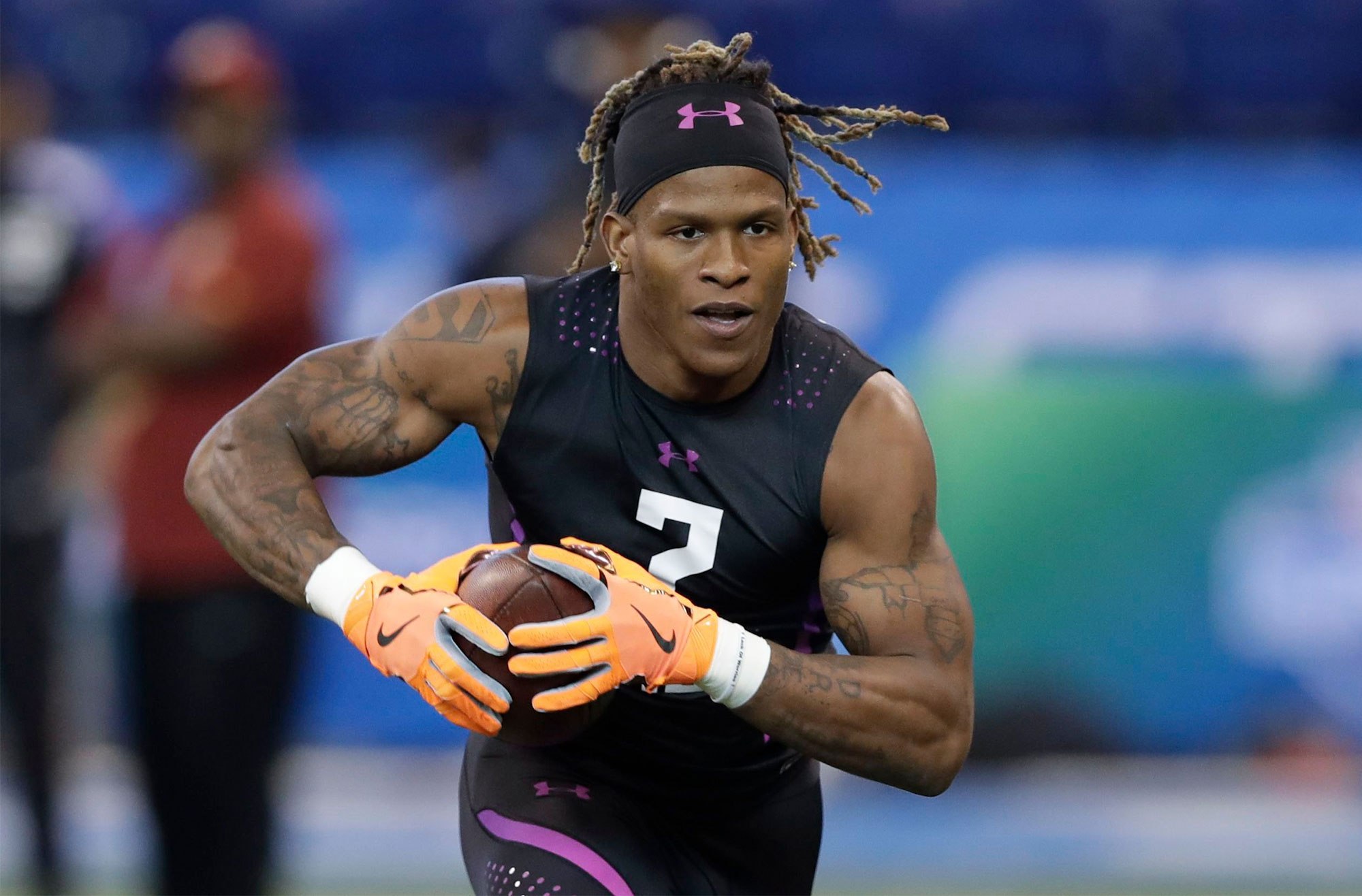 Detienen a exjugador de la NFL por abusar de una niña de 12 años - justin-crawford-violador-nina