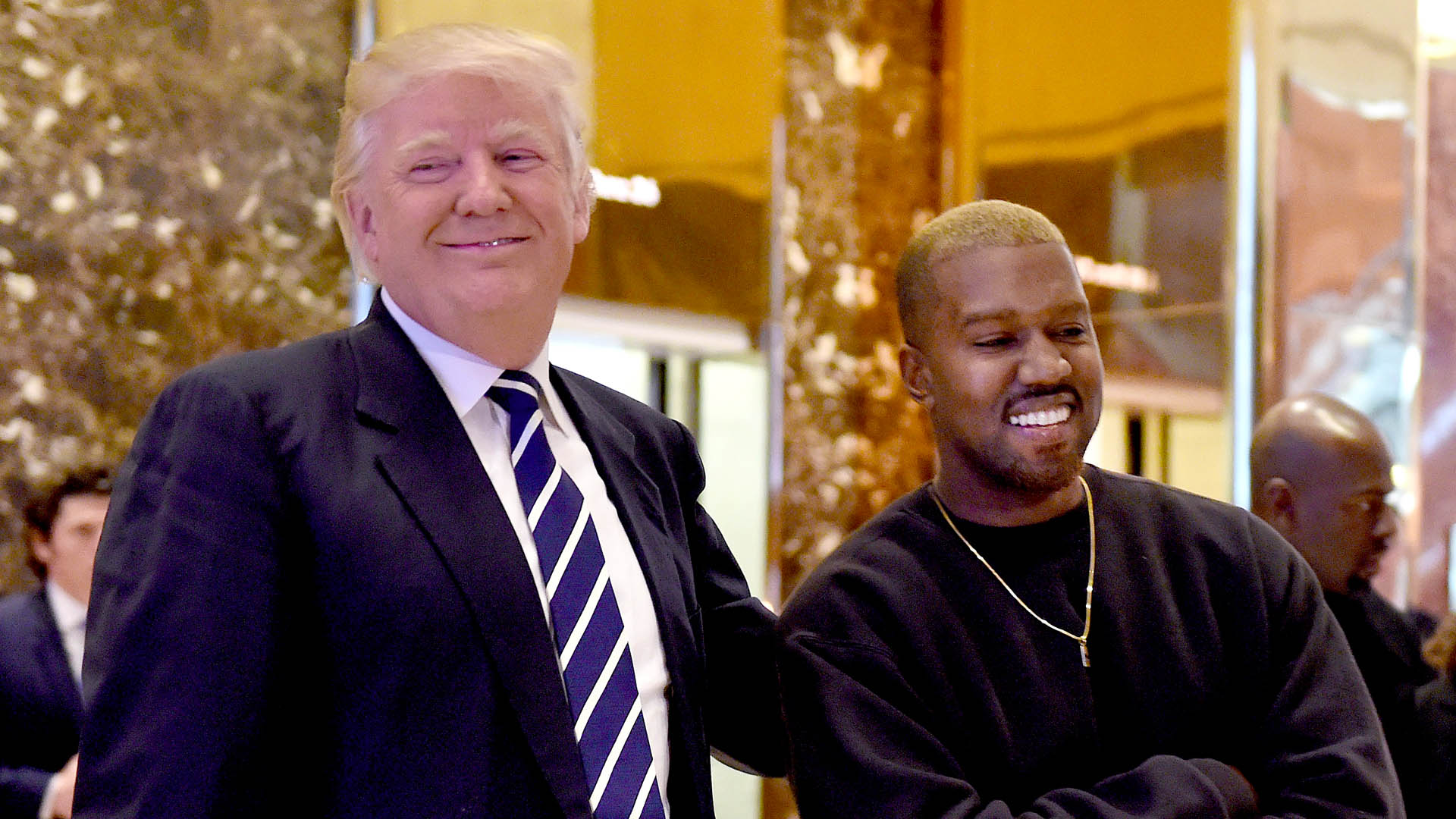 Kanye West visita a Donald Trump en la Oficina Oval - kanye-west-donald-trump-oficina-oval-2