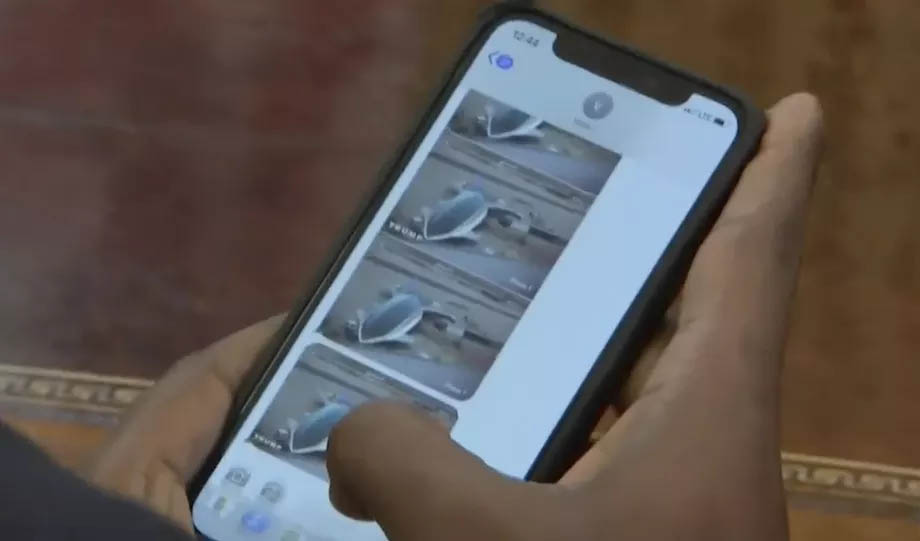 #Viral La contraseña del teléfono de Kanye West - kanye-west-telefono-2