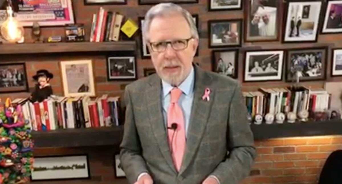 ¡Las Noticias! Migrantes rompen el cerco en la frontera sur de México