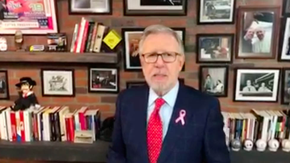 ¡Las Noticias! Se derrumba plaza comercial en obra en Monterrey