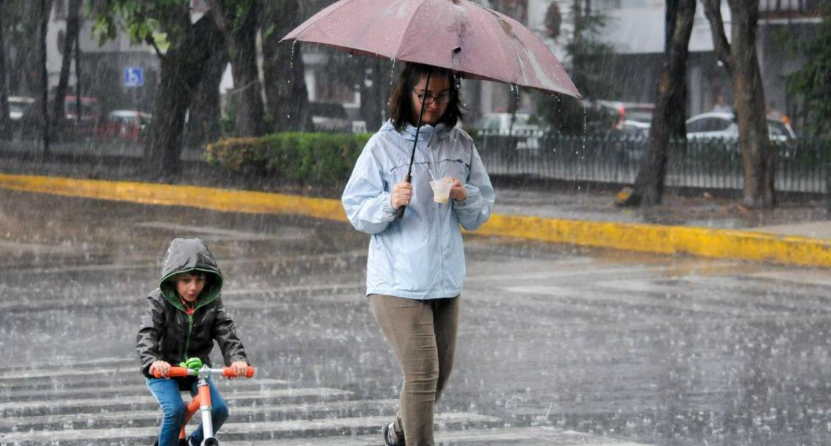 Alerta Amarilla por lluvia en cinco alcaldías en la Ciudad de México