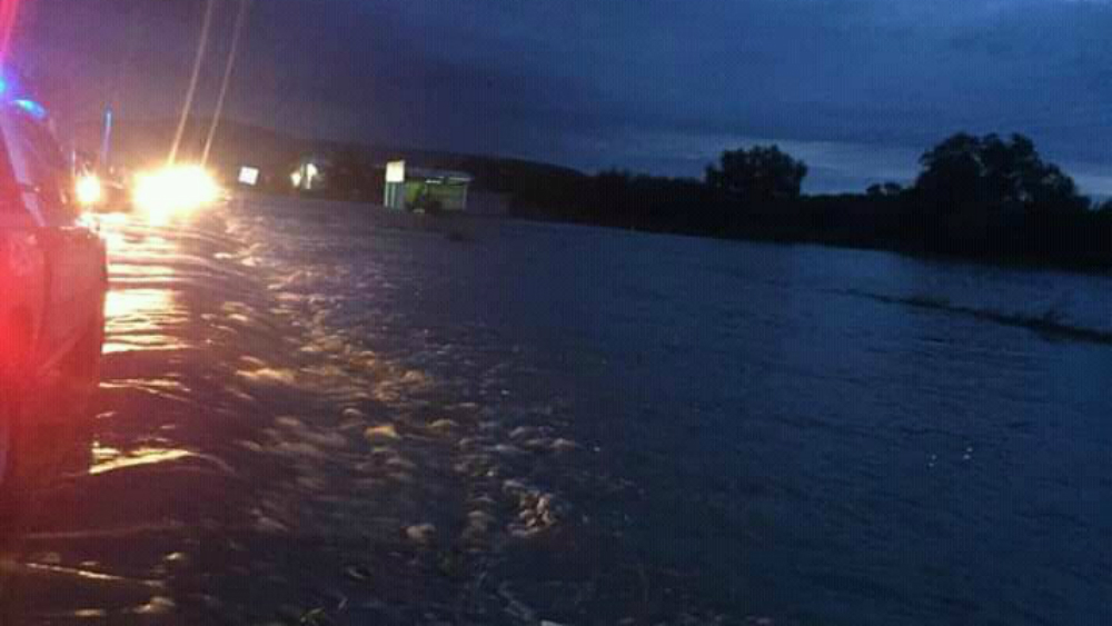 Lluvias dejan incomunicadas a dos localidades en Querétaro - lluvias-el-marques-2