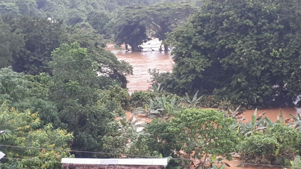 Suman 13 muertos por lluvias en Oaxaca Suman 13 muertos por lluvias en Oaxaca
