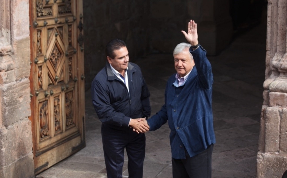 López Obrador se reúne con el gobernador de Michoacán - lopez-obrador-silvano-aureoles